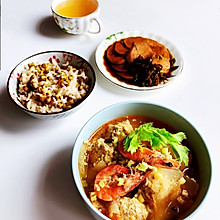 鲜虾冬瓜肉丸汤