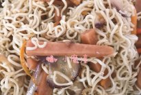 三丝炒面的做法