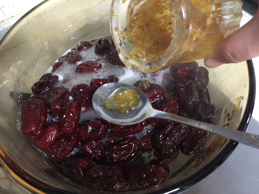 桂花蜜汁红枣的做法图解4