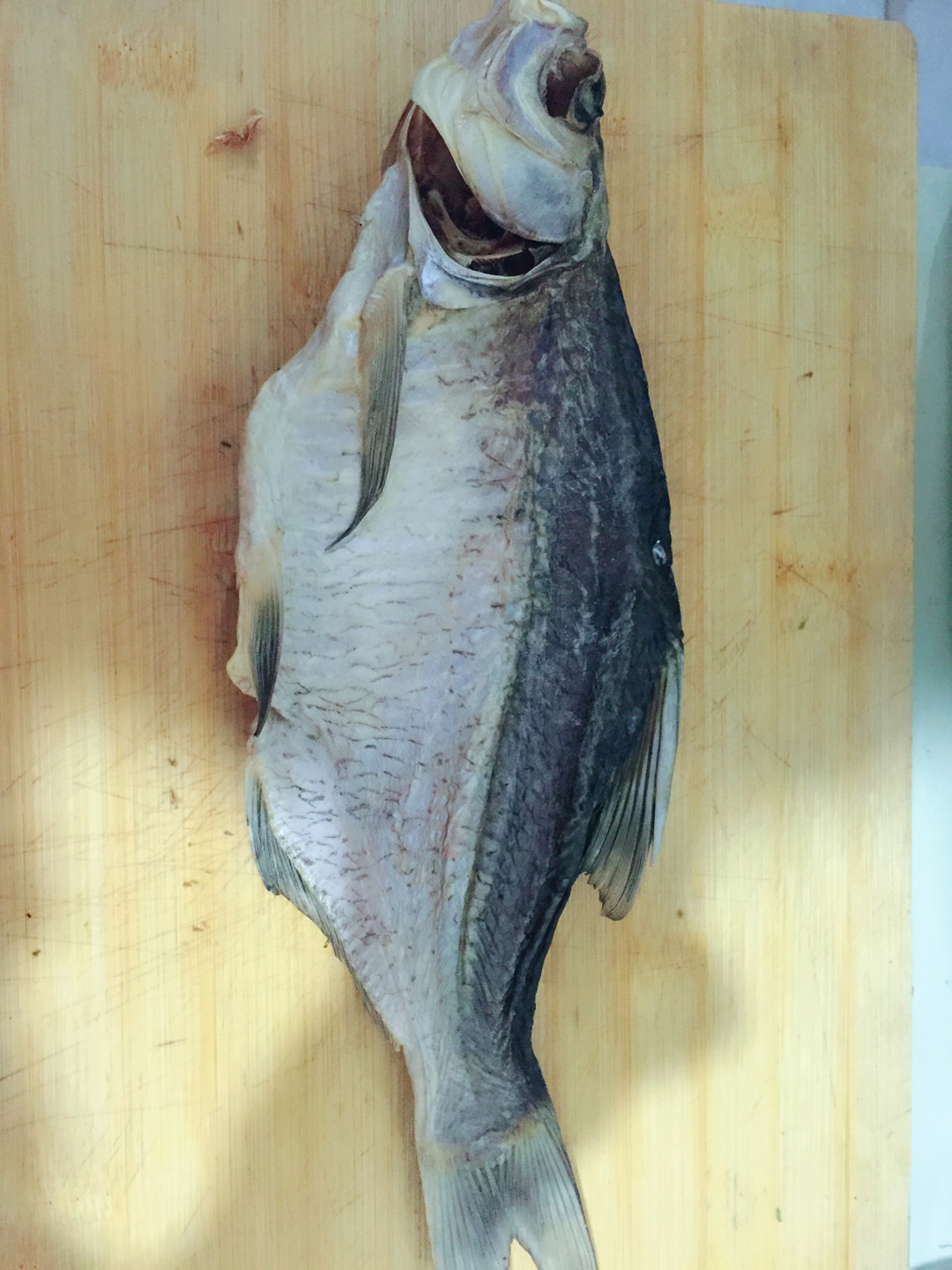 用咸鱼做出好吃的剁椒鱼,用咸鱼做出好吃的剁椒鱼的家常做法 - 美食杰用咸鱼做出好吃的剁椒鱼做法大全