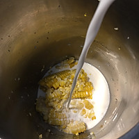 玉米牛奶糊的做法图解2