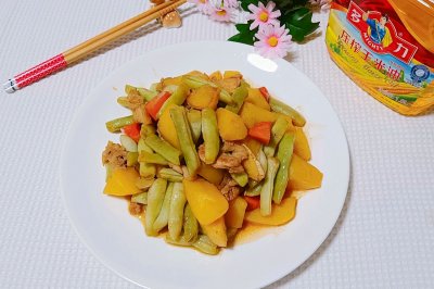 芸豆土豆炖五花肉