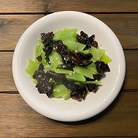 莴笋炒木耳(减脂餐)的做法图解6