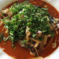 酸萝卜鱼头的做法图解2