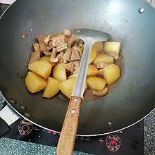 红烧肉土豆