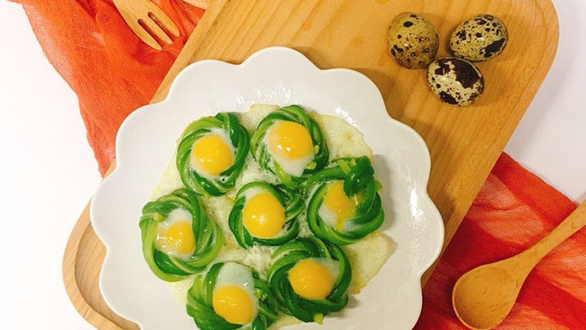 蒜苔鹌鹑蛋的做法