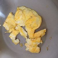 手撕包菜鸡蛋面的做法图解4