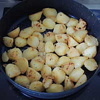 孜然香煎土豆块的做法图解8