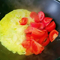 西红柿炒鸡蛋（番茄炒蛋）的做法图解5