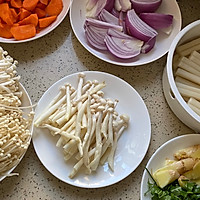 砂锅豆豉清江鱼的做法图解2