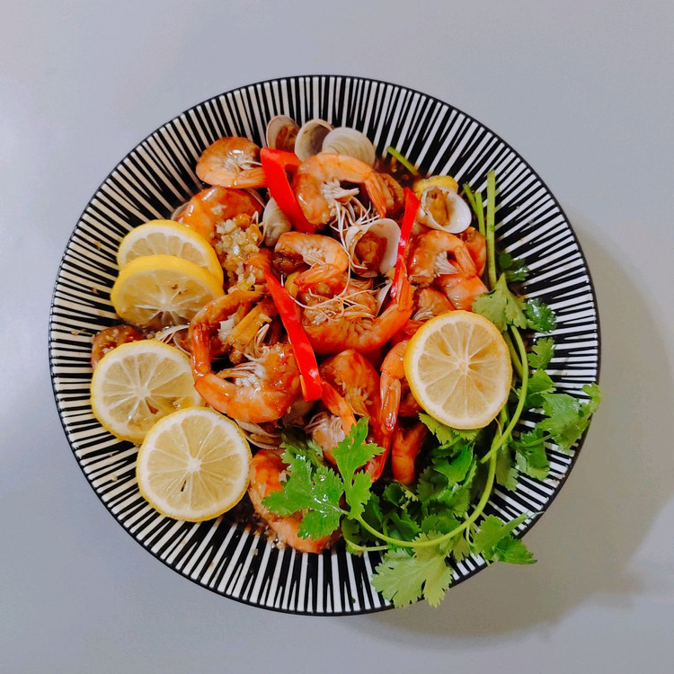 夏日极简餐——捞汁小海鲜的做法