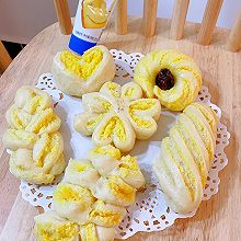 #在夏日饮饮作乐#椰蓉花卷