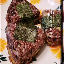 #美食视频挑战赛#快手 肉松蛋黄饭团