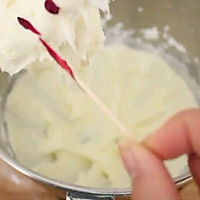玫瑰奶油乳酪霜的做法图解5