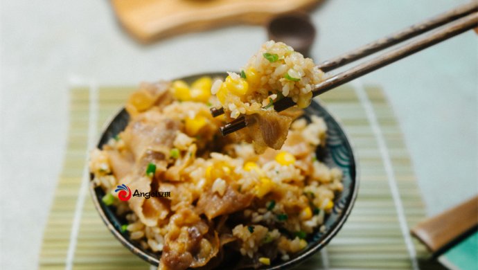 日式肥牛炒饭
