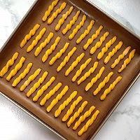 「健康的宝宝小零食～南瓜磨牙棒」的做法图解6