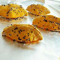 #甜蜜暖冬，“焙”感幸福#只属于你的紫薯酥的做法图解7