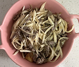 牛肉丝炒茭白-妈妈家常菜的做法