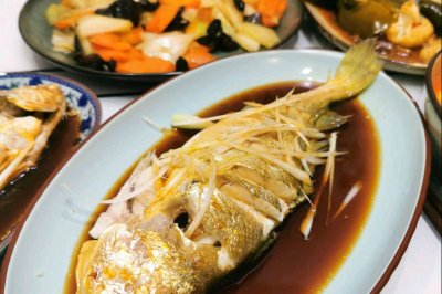 低卡美食——清蒸大黄鱼