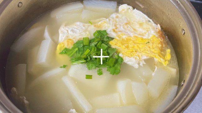 奶白奶白的萝卜汤的做法