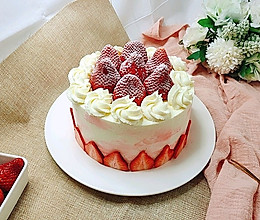 没有裱花台一样做蛋糕～草莓蛋糕的做法
