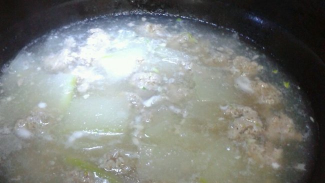 冬瓜丸子汤的做法