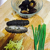 养生粥-小米炖海参的做法图解1