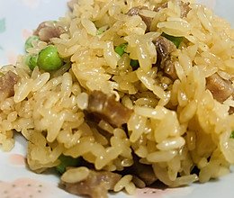 香肠豌豆粳米饭