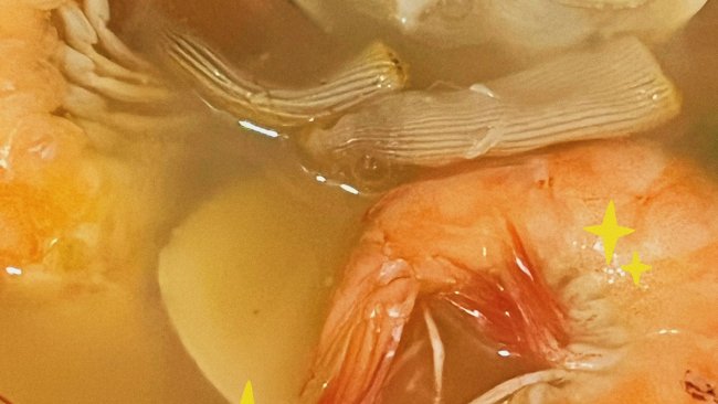 鲜虾蛤蜊沙虫汤的做法
