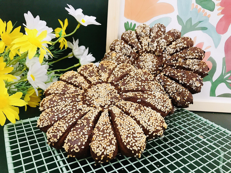 太阳花黑糖全麦面包的做法