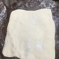 酥皮版蛋黄酥的做法图解1