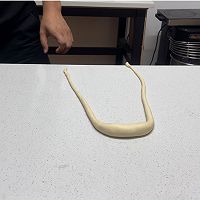 #感恩节为TA做顿饭#德式碱水面包的做法图解11