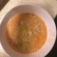 双椒炒鸭蛋的做法图解3