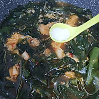 #暖冬酱在手，嗨吃部队锅#韩式裙带菜豆腐汤的做法图解12