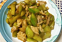丝瓜炒肉的做法