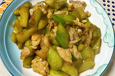 丝瓜炒肉