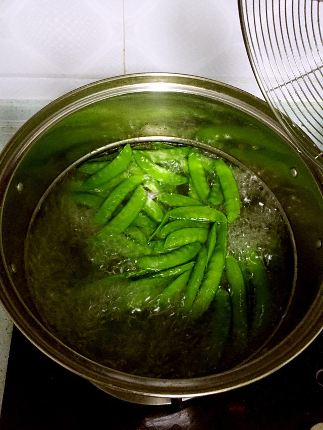 刀客鲜虾时蔬的做法图解1