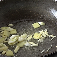 茶树菇烧鸡的做法图解9