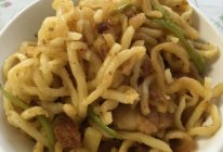 铁锅焖面 快手菜的做法