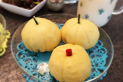 双味南瓜翻转包