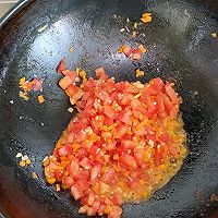 #夏日吃货嘉年华# 酸酸甜甜的番茄牛肉意面的做法图解5