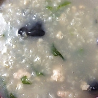 皮蛋瘦肉粥电饭锅懒人版的做法图解1