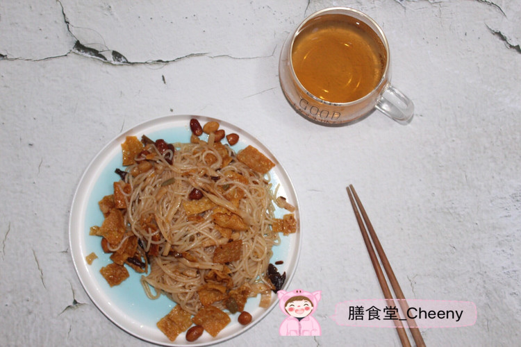 螺蛳粉的神仙吃法！的做法