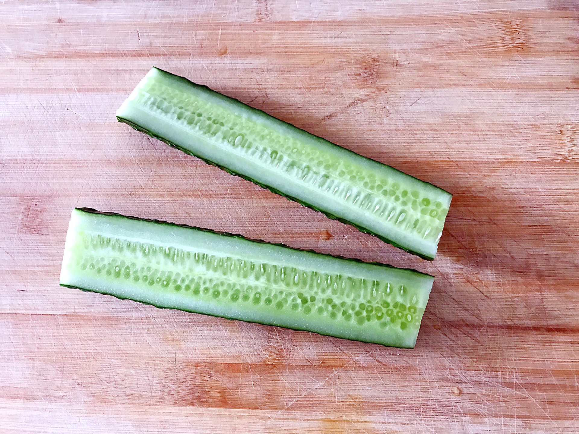 家庭刀功切片儿入门！提问：一根黄瓜你能切出几种片儿？_哔哩哔哩_bilibili