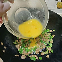 青椒萝卜干炒鸡蛋的做法图解11