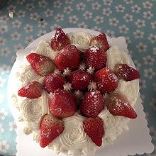 草莓淡奶油蛋糕处女作