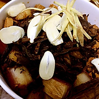 地道川菜———梅菜蒸扣肉的做法图解9