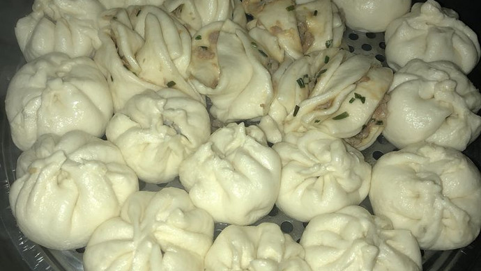 松软肉包，松软花卷