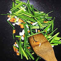 韭菜苔炒土鸡蛋的做法图解5