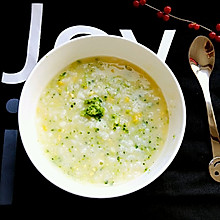 西兰花蛋黄粥【宝宝辅食】